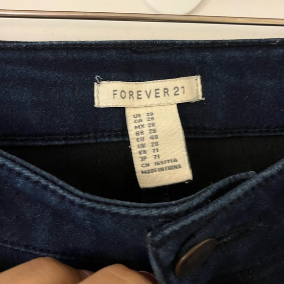 Forever 21 Skinny Jeans - Picture 5 of 5